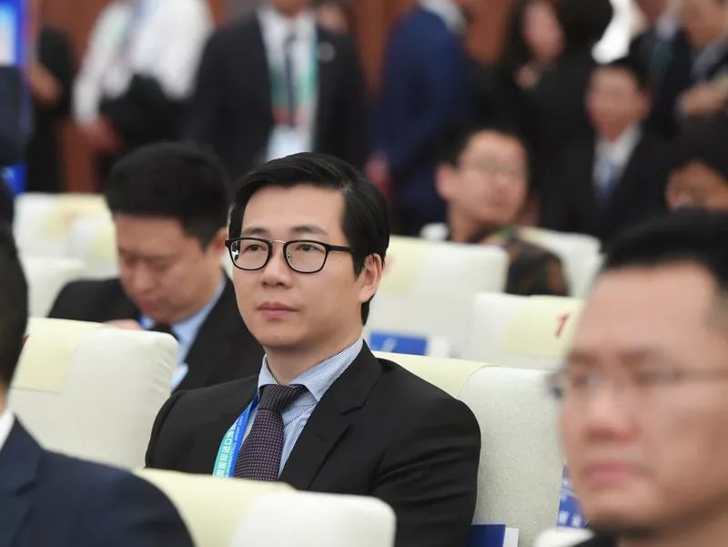 <a href=http://m.fair3xin.com target=_blank class=infotextkey>雙良</a>第一視角帶您走入“進博會”首日